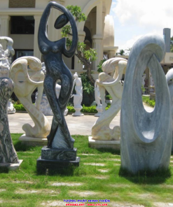 Alternative view of Tượng Nghệ Thuật