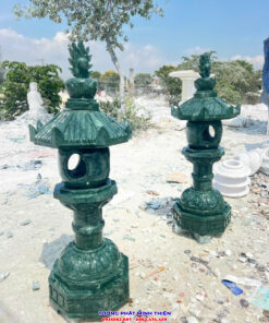 Alternative view of Đèn đá